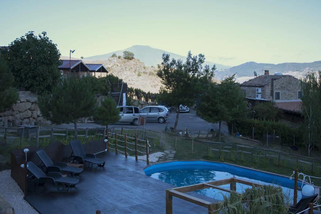 Turismo Rurale Leanza Guest House Cesaro Ngoại thất bức ảnh