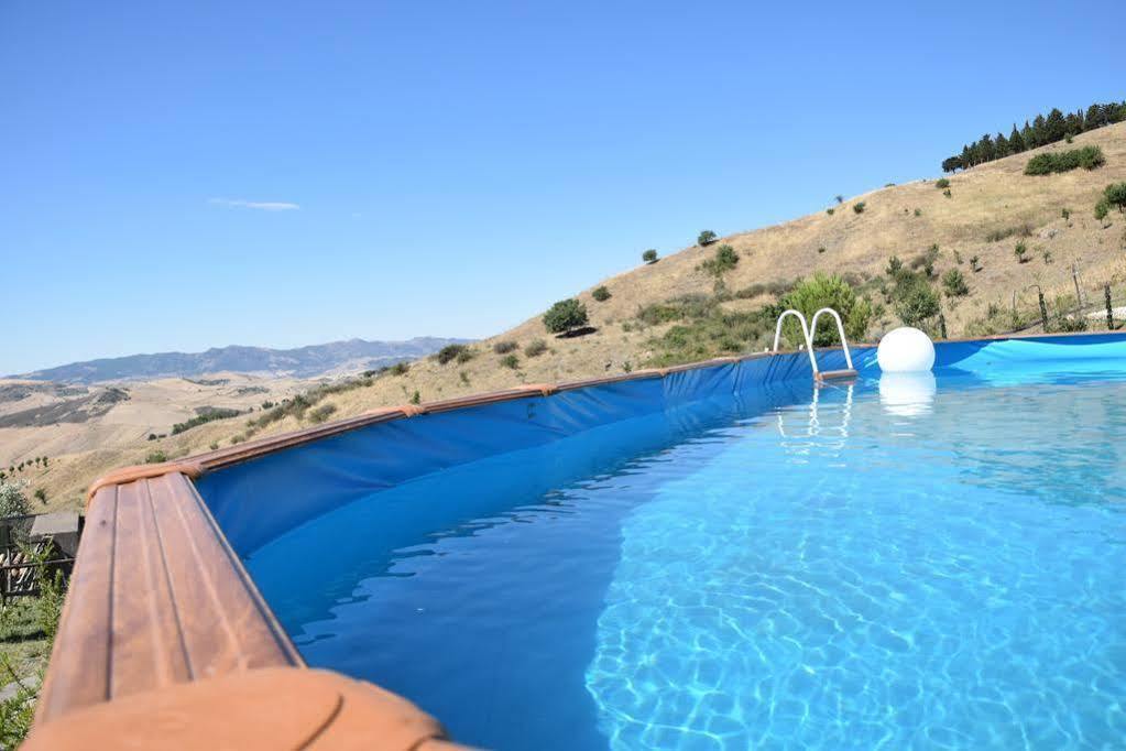 Turismo Rurale Leanza Guest House Cesaro Ngoại thất bức ảnh
